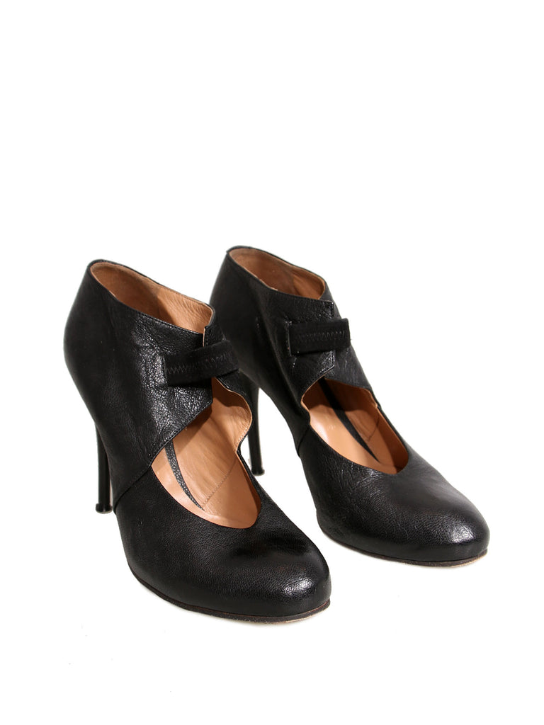 Chloé Round-Toe Leather Pumps
