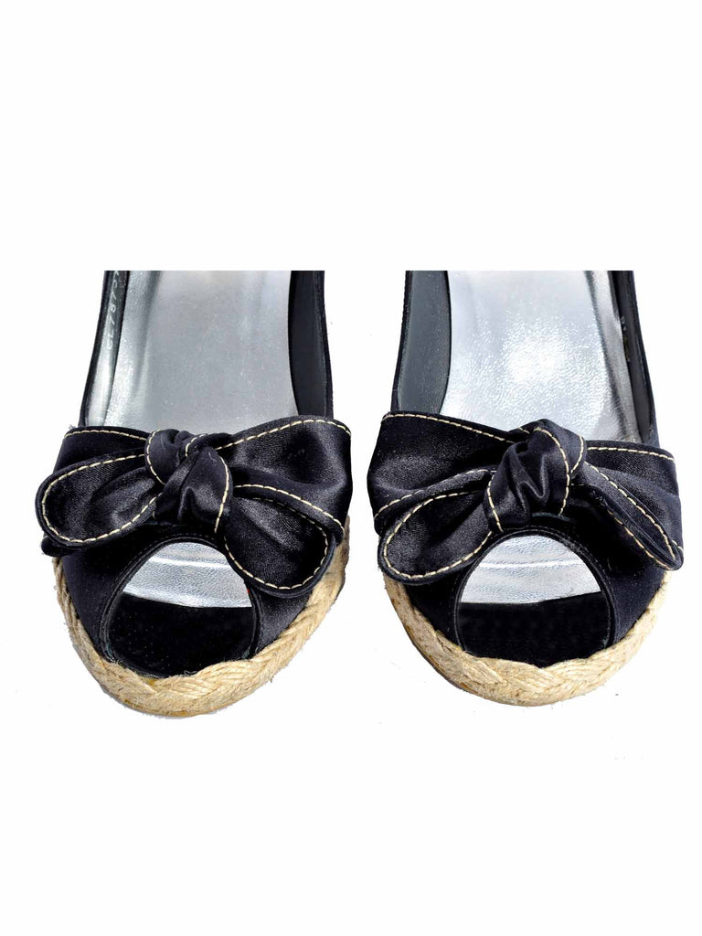 Stuart Weitzman Bow Wedges