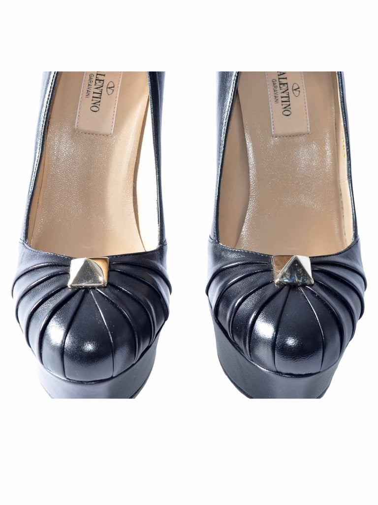 Valentino Pyramid Platform Pumps