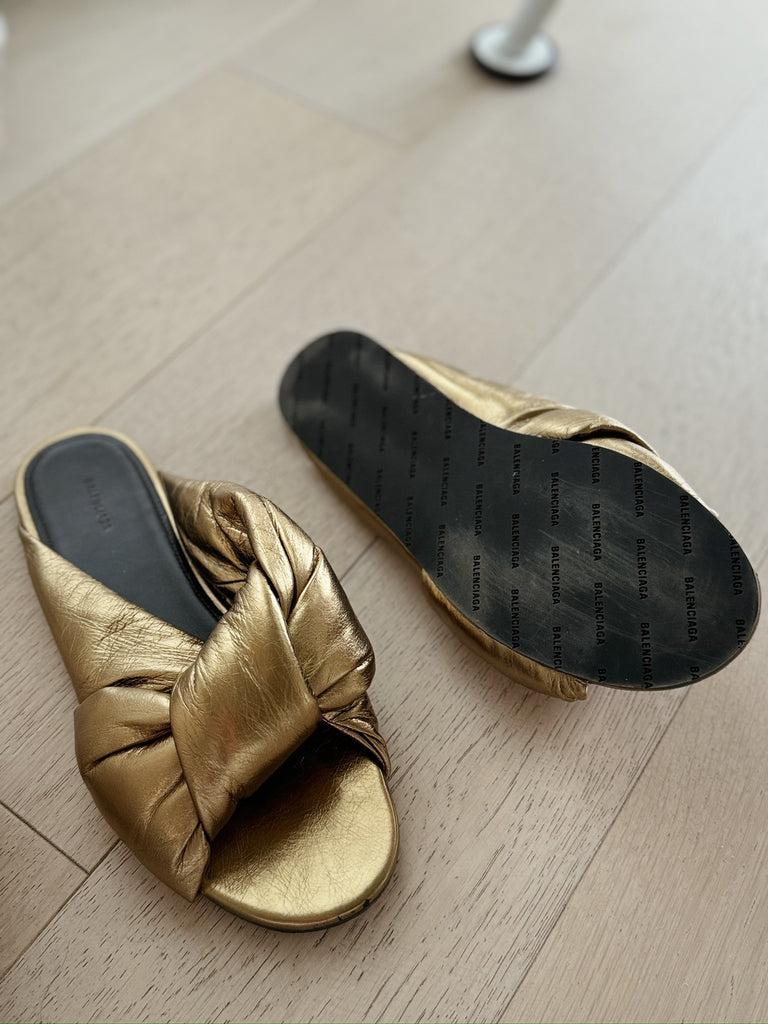 Padded Leather Slide Flat Sandals