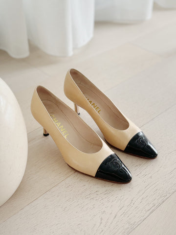 Vintage Cap Toe Leather Pumps