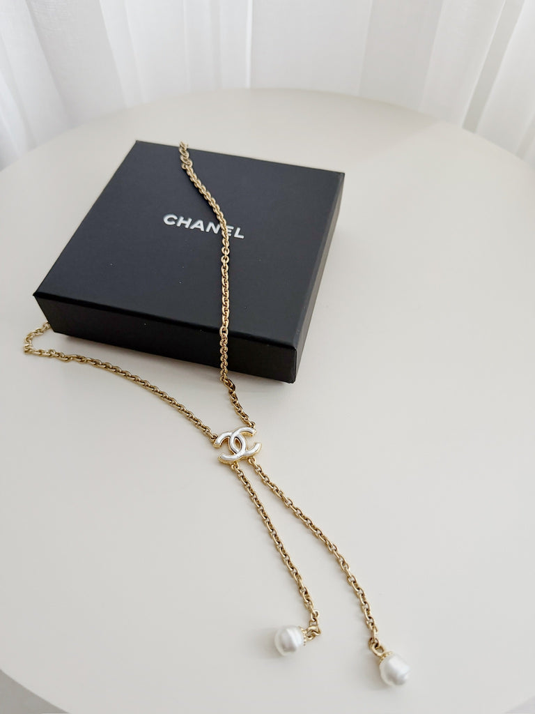 Lariat Pearl Detail necklace