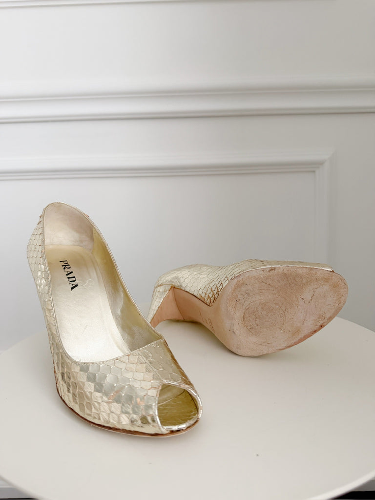 Vintage Metallic Snake Peep Toe Pumps