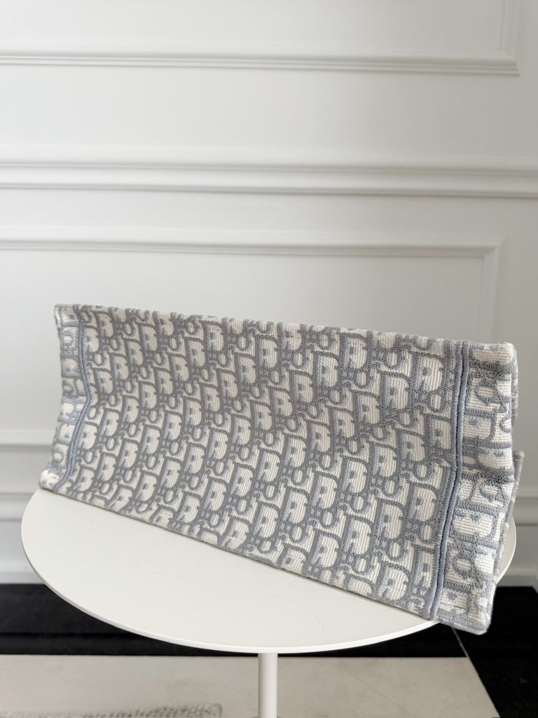 Medium Dior Book Tote