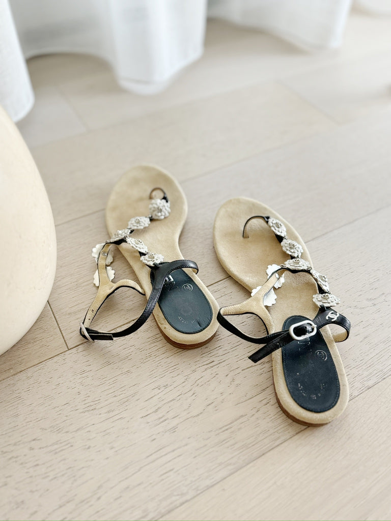 Flat Sandals