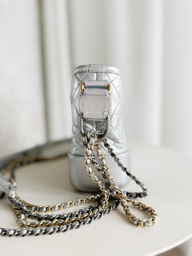 Small Gabrielle Hobo