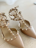 Leather Rockstud Pumps