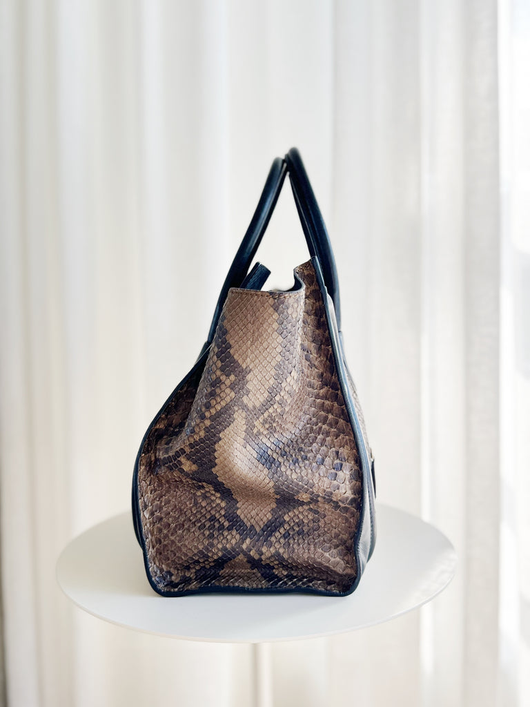 Python Luggage Tote Bag