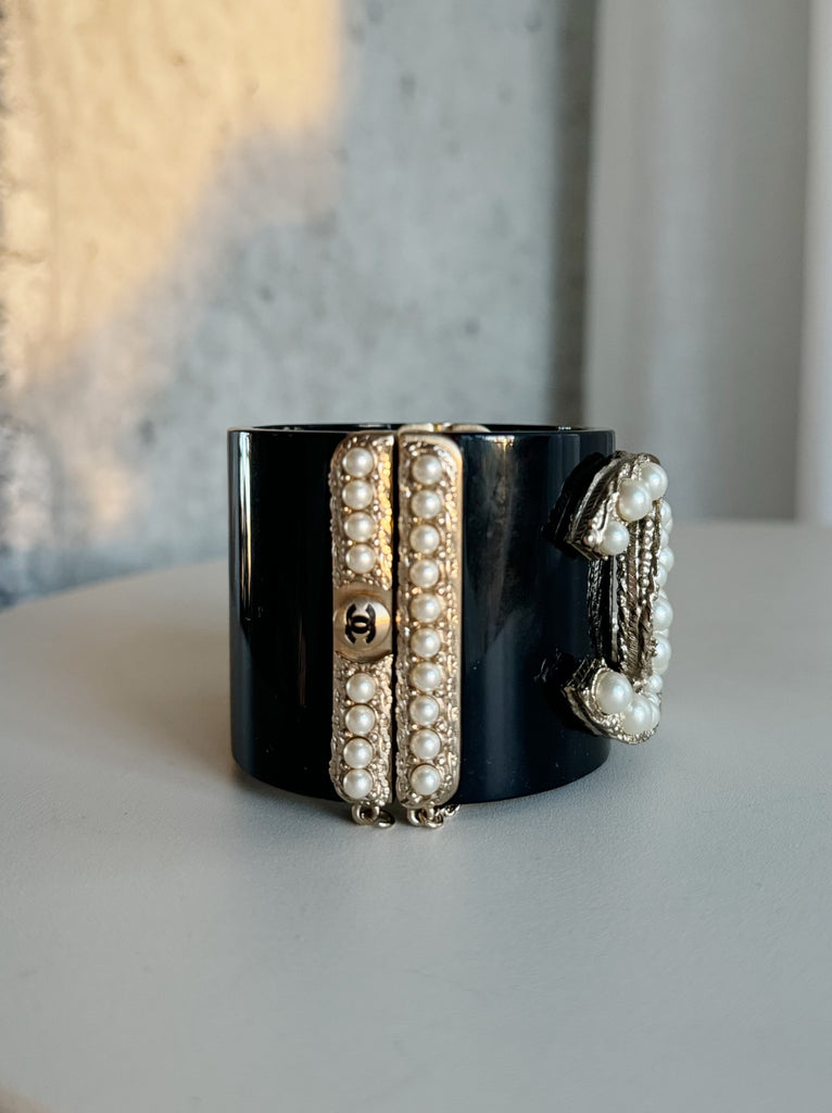Faux Pearl Detail Cuff