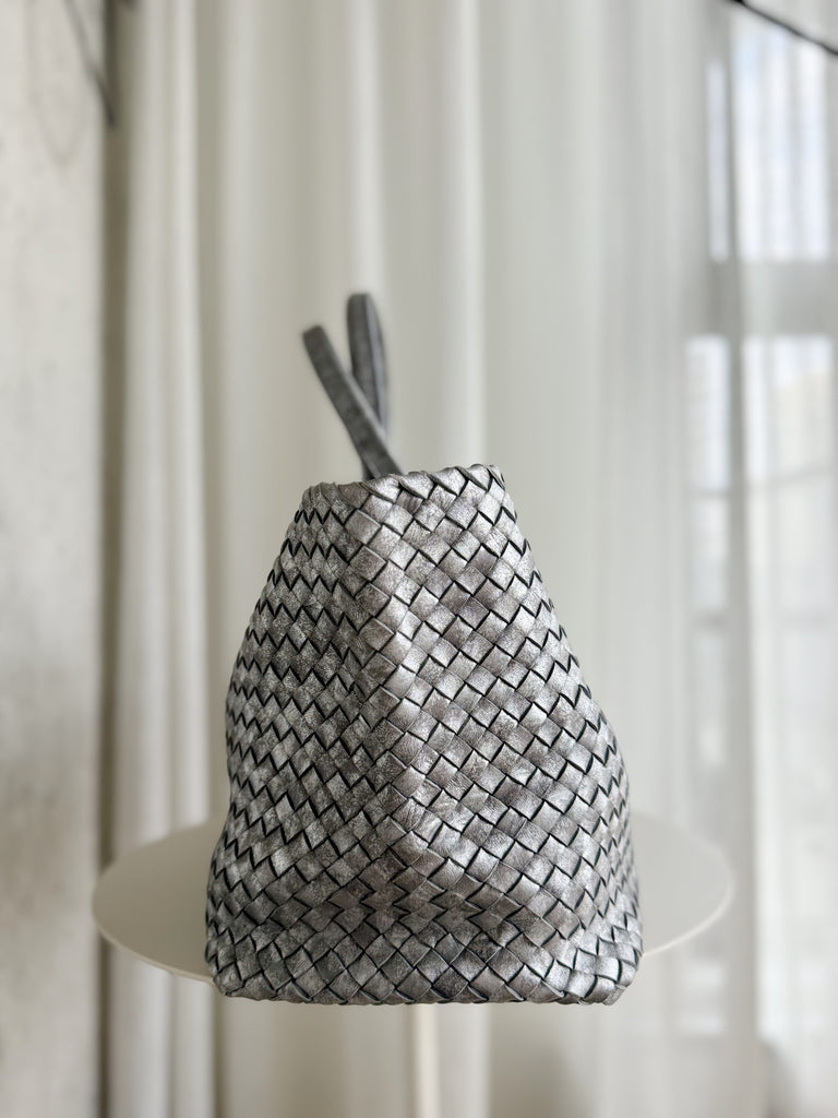 Intrecciato Cabat Medium