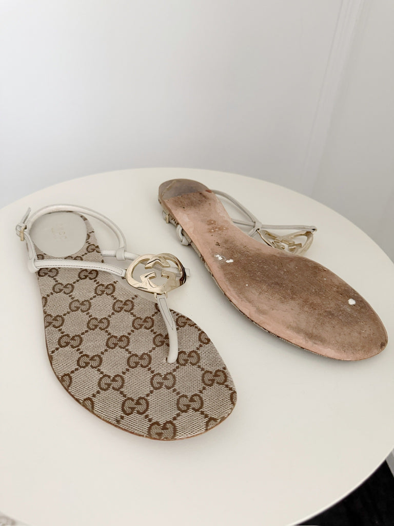 Patent Leather Heart GG Logo Flat Sandals
