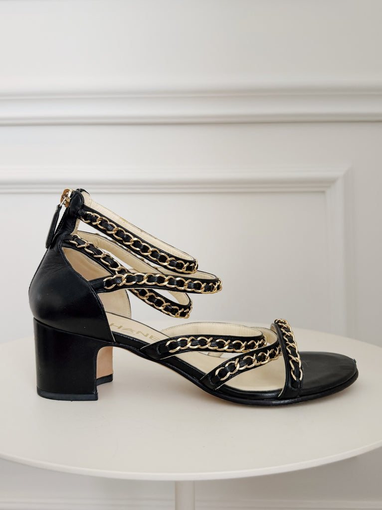 Chain Detail Leather Sandals