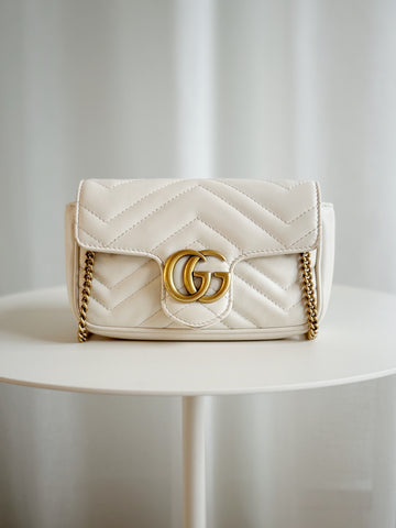 GG Marmont Leather Super Mini Bag