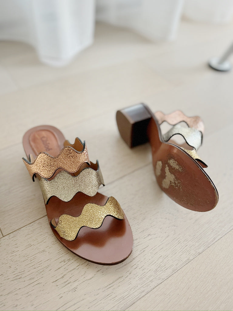 Metallic Scalloped Detail Leather Slide Sandals