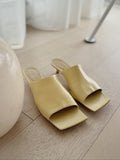 Stretch Mules