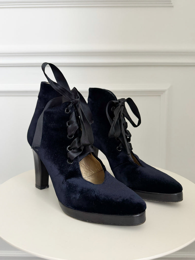 Vintage Lace-Up Velvet Ankle Boots