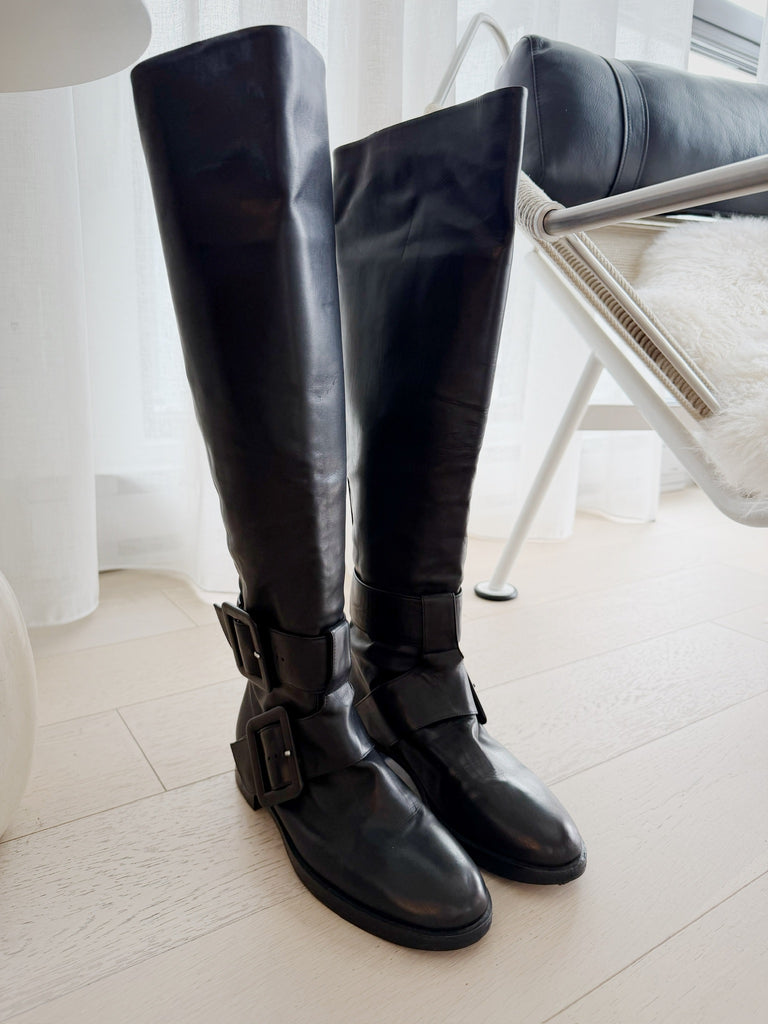 Leather Flat Knee High Boots