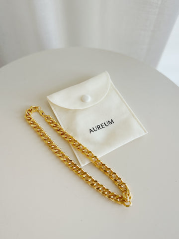 Mia Curb Chain Necklace