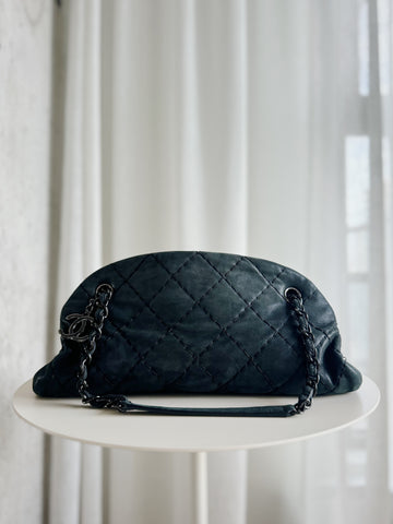 Monogram Trocadero 27