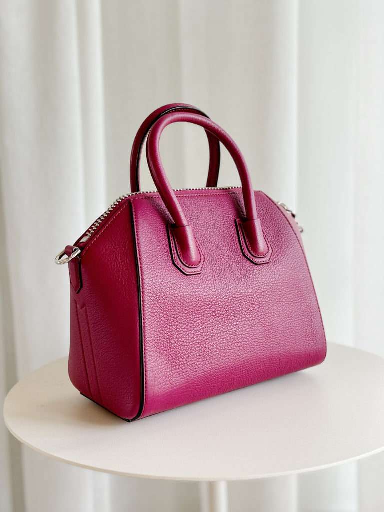 Mini Antigona Bag in Sugar Leather