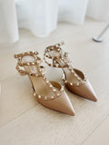 Leather Rockstud Pumps