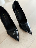 Logo Pointed Pumps