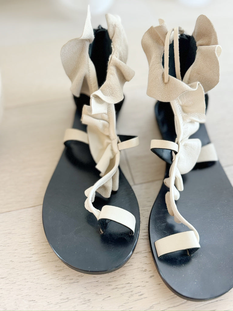 Ruffle Detail Flat Sandals