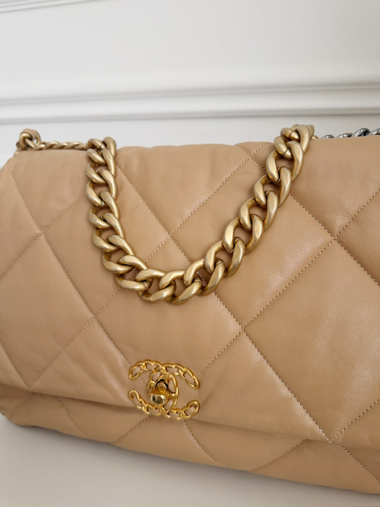 19 Maxi Leather Handbag