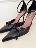 Vintage Flower Detail Leather Pumps