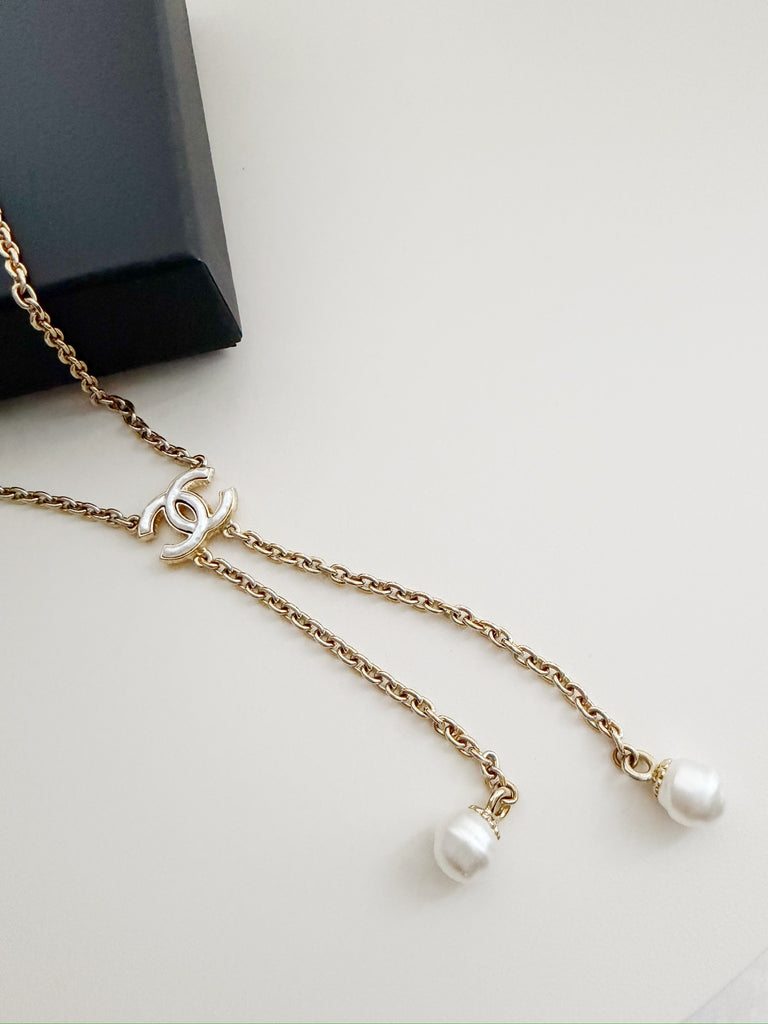 Lariat Pearl Detail necklace