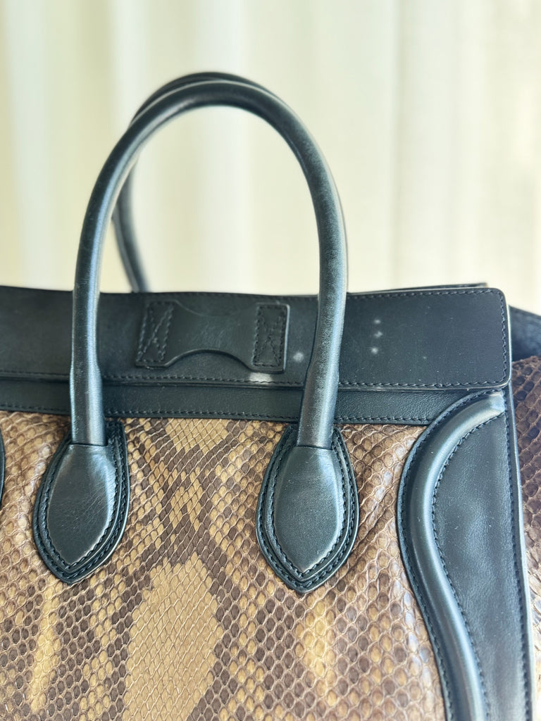 Python Luggage Tote Bag