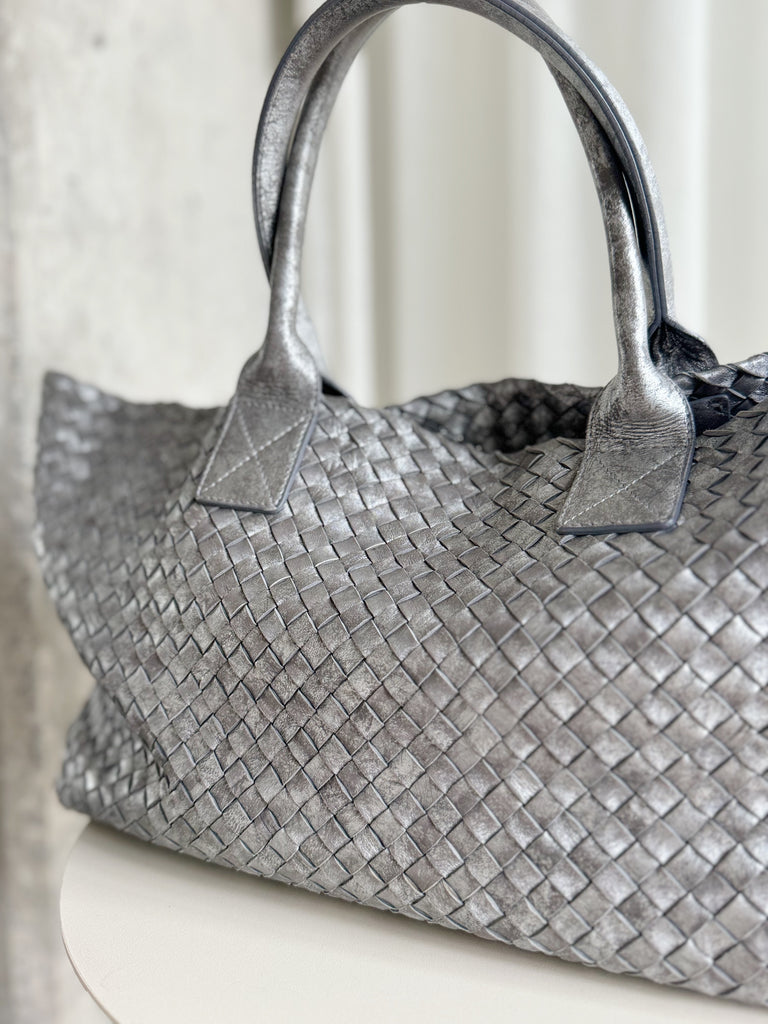 Intrecciato Cabat Medium