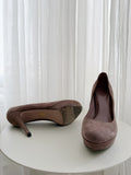 Suede Pumps