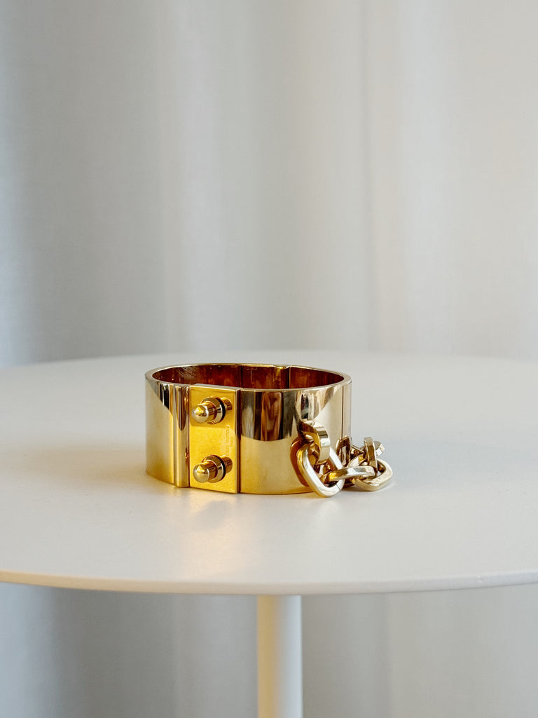 Lock Me Manchette Metal Cuff Bracelet