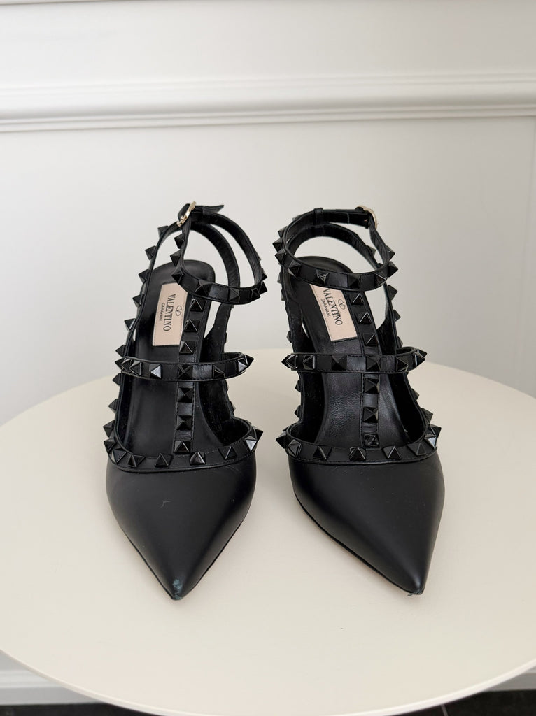 Leather Rockstud Pumps