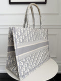 Medium Dior Book Tote