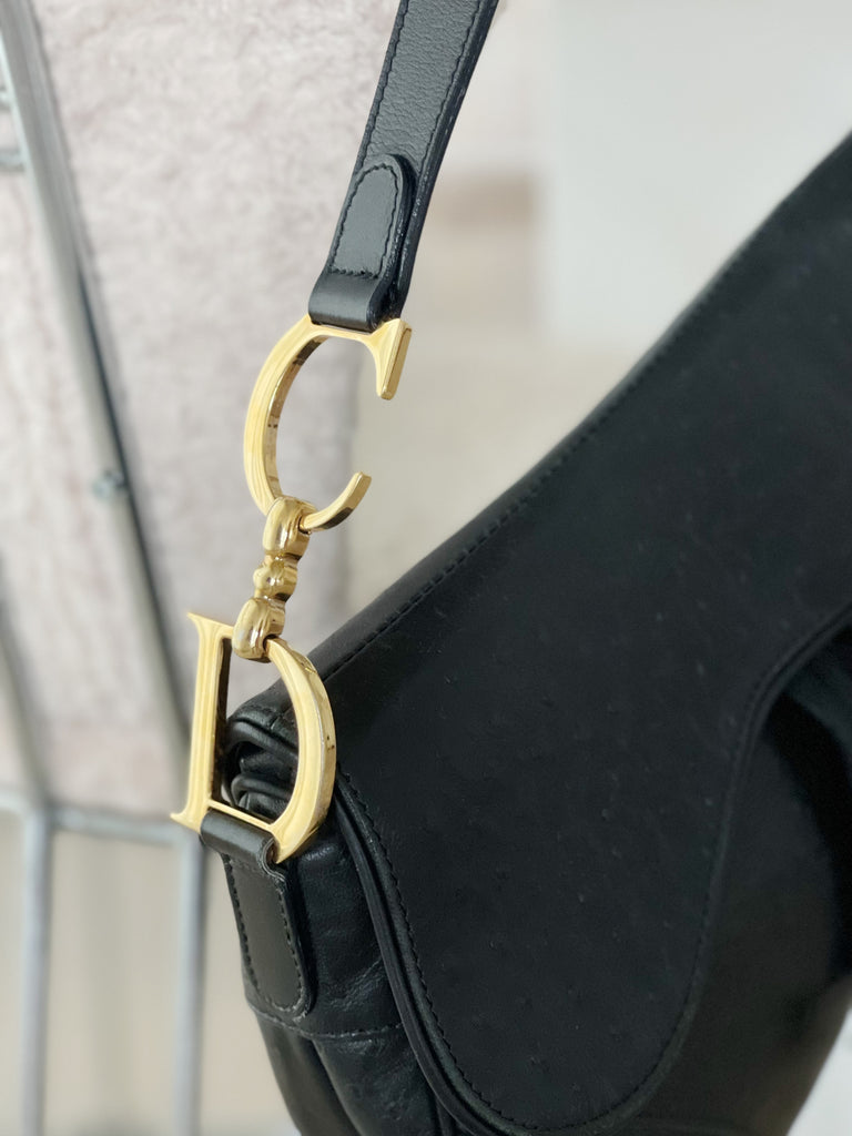 Pre-owned Christian Dior Vintage Ostrich Saddle Bag – Sabrina's Closet