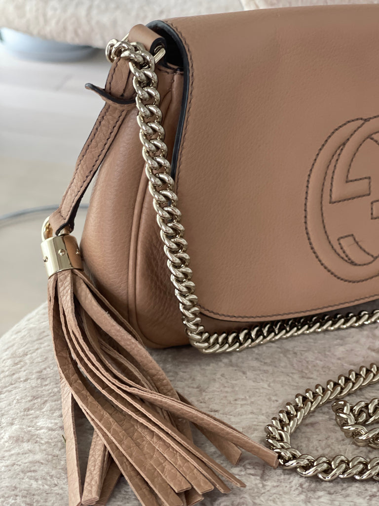 Pre owned Gucci Soho Flap Leather Cross Body Bag Sabrina s Closet