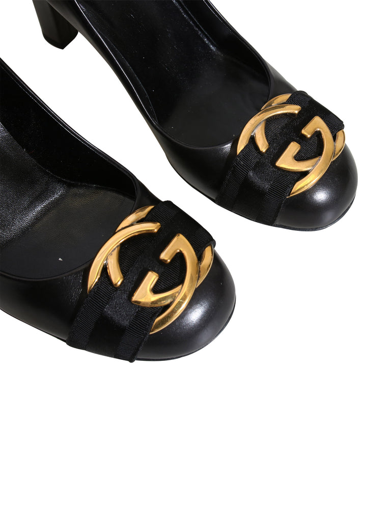 Gucci Logo Leather Pumps